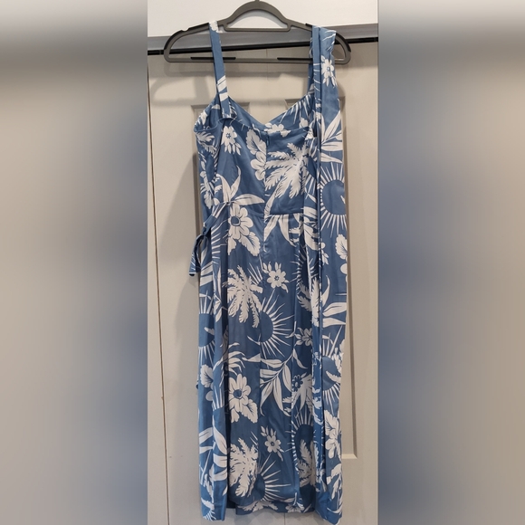 Trashy Diva Bon Voyage Lena Sarong - Picture 5 of 8